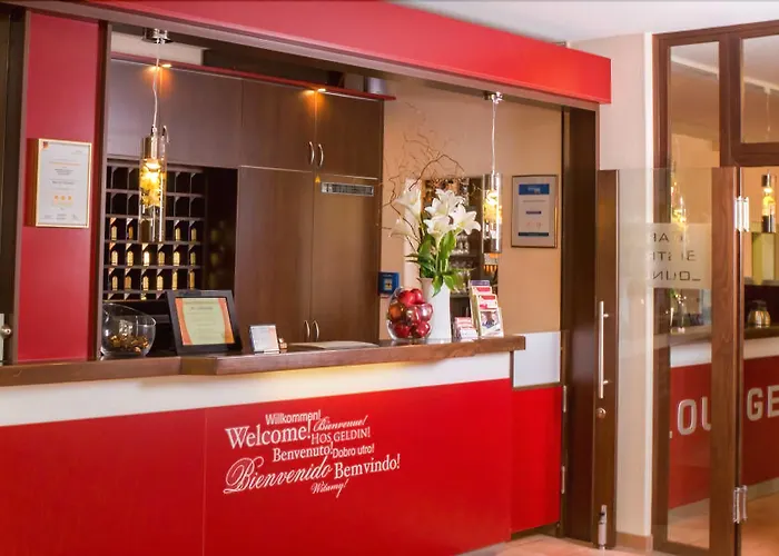 Montana-hotel Ξενοδοχείο Ελβάνγκεν